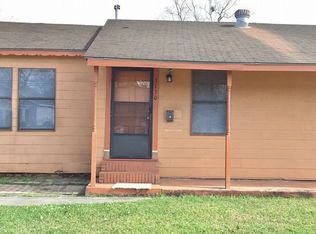 3130 29th St, Port Arthur, TX 77642