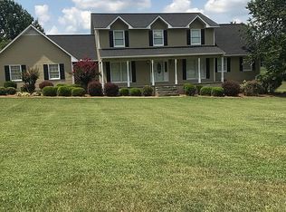 6 Heatherwood Ln, Oxford, AL 36203