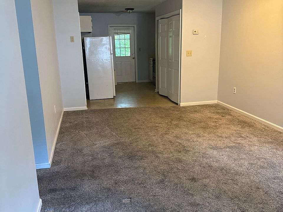 1st image of 60 Hill Top Ln #4A