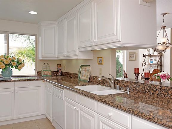 3rd image of 7635 Eads Ave Unit 308