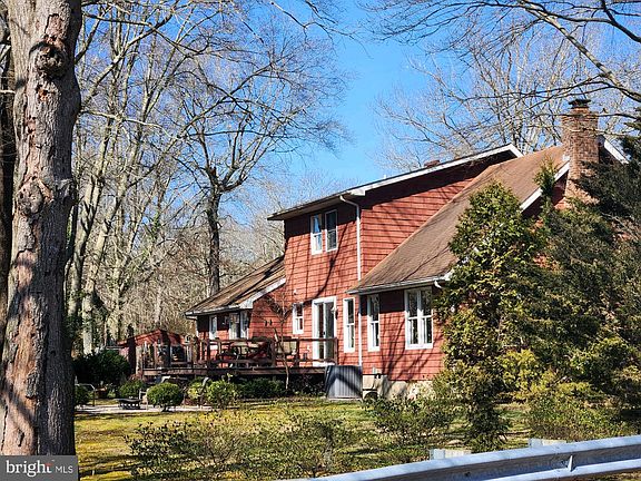 3rd image of 6120 Patrick Ct