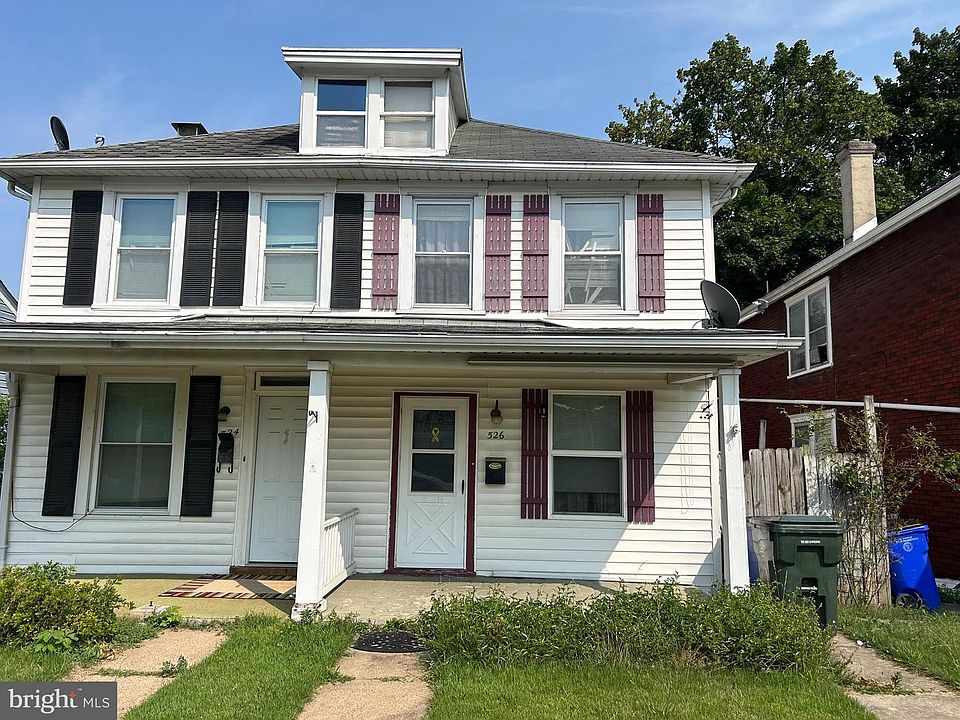1st image of 526 Chestnut St