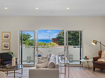 457 Wave St #1, Monterey, CA, 93940