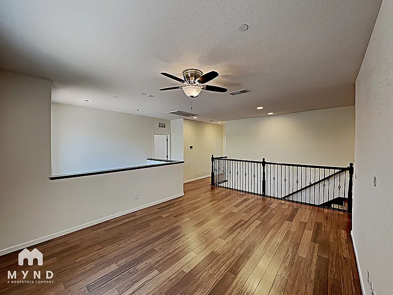 2367 Hancock Dr — Photo 11