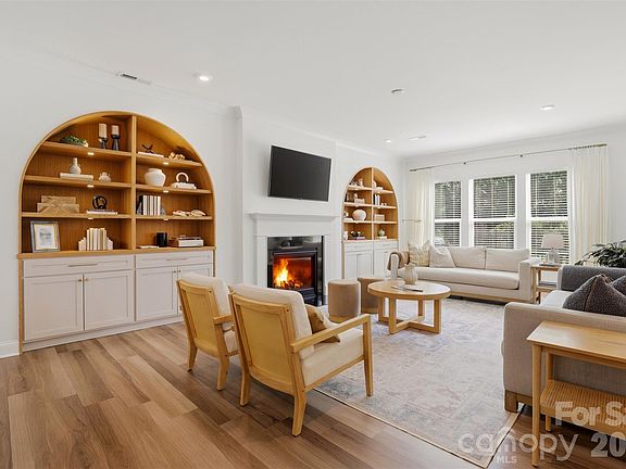 5th image of 11511 Oakhampton Way