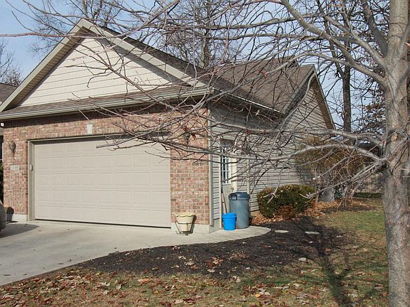 4th image of 1000 Christine Ln
