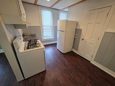 1 bed, $900 — Photo 3