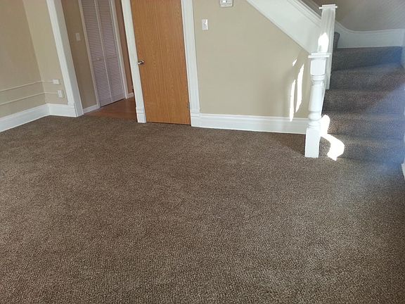 4th image of 140 W 4th St APT 9A