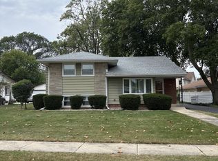 3N350 Wilson St, Elmhurst, IL 60126