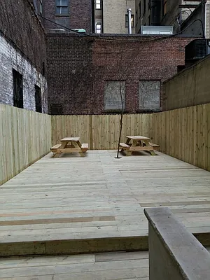 Rented by Owner | media 9