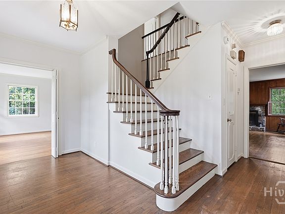 4th image of 5729 Colonial Drive