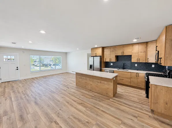 5607 Dorothy Way, San Diego, CA 92115
