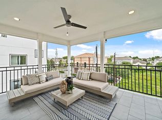 1624 W 24th St #E, Houston, TX 77008