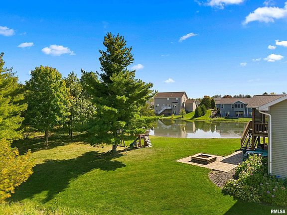 5th image of 820 Stonelake Dr