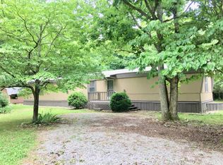 5111 Simpson Ln, Columbia, TN 38401