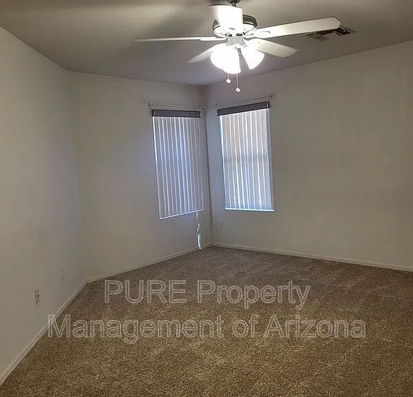 673 S Porter St — Photo 11