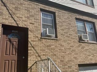 173 W 19th St, Bayonne, NJ 07002