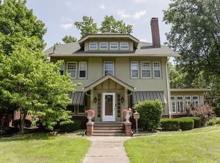 2401 Brady St, Davenport, IA 52803