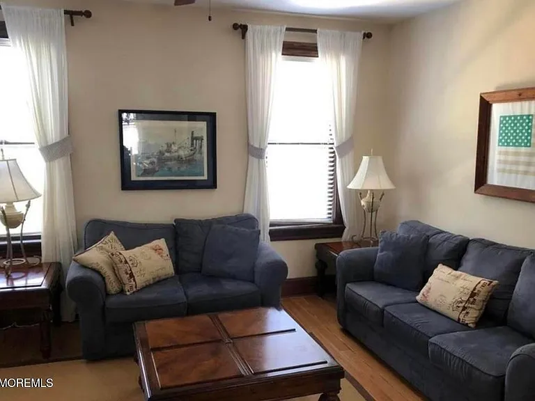 409 Main Ave — Photo 4