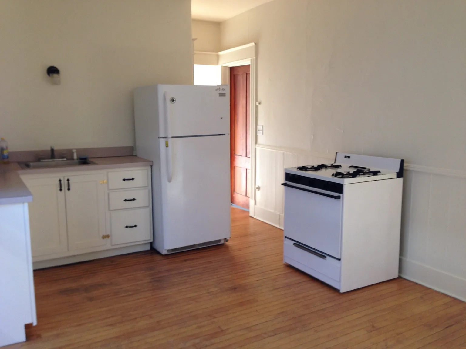 2 bed, $2,250 — Photo 2