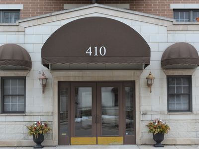 410 W Burlington Ave UNIT 308, La Grange, IL, 60525