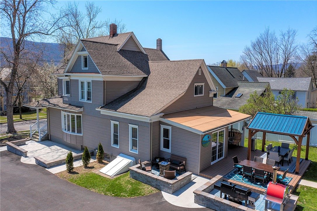 64 Lake St, Hammondsport, NY 14840 Zillow