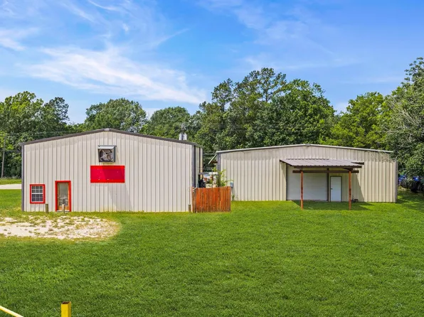 7184 Us Highway 59 S, Goodrich, TX 77335