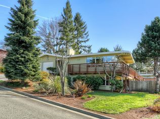 615 SW 175th Pl, Normandy Park, WA 98166