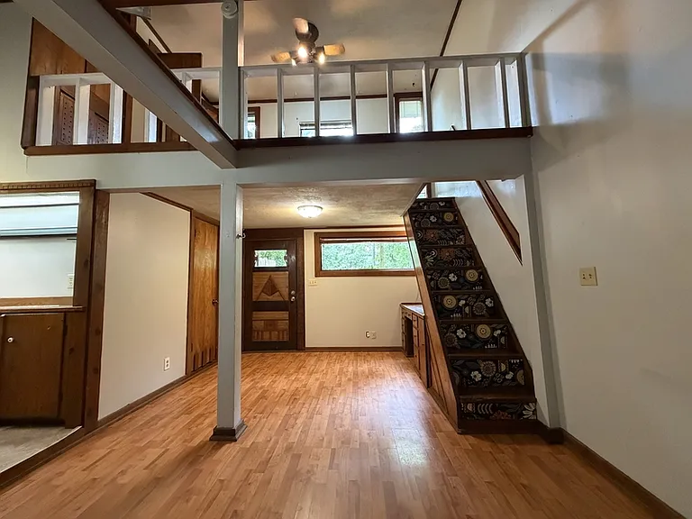 410 E Huntsville Rd #C — Photo 8