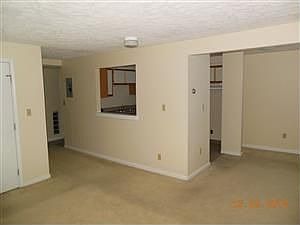 3rd image of 12215 Ashbury Ave APT 204