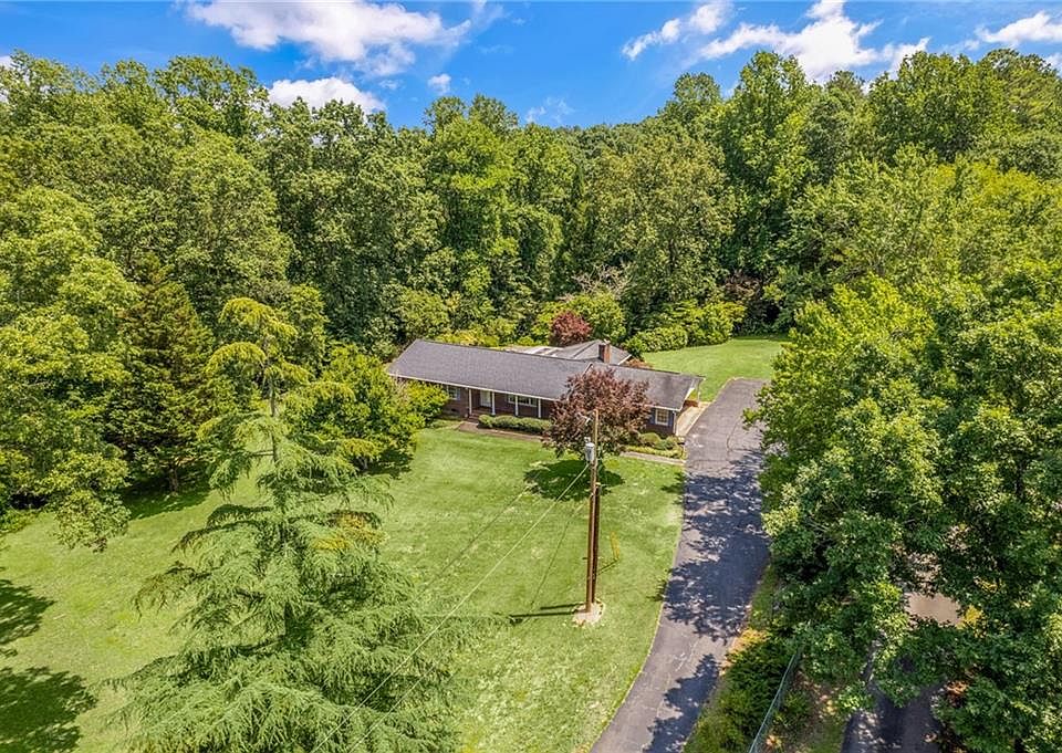 1775 Walhalla Hwy, Pickens, SC 29671 Zillow