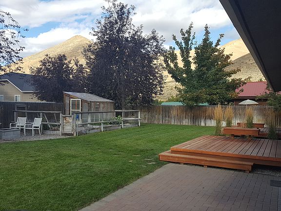 5th image of 2831 Glenbrook Dr
