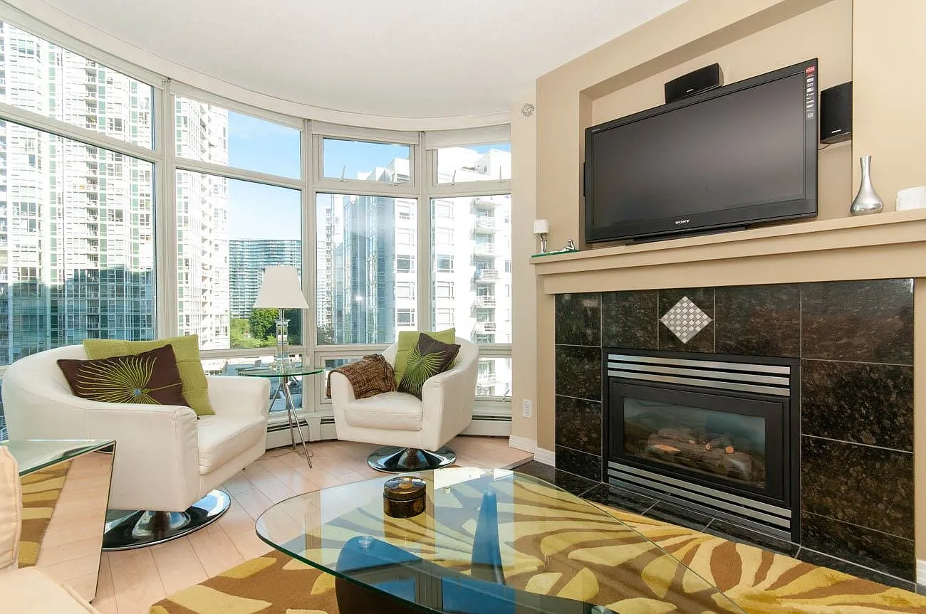 1 bed, 794 sqft, $3,500 — Photo 1