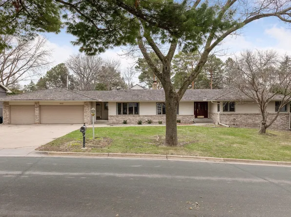 6021 Pine Grove Rd, Edina, MN 55436