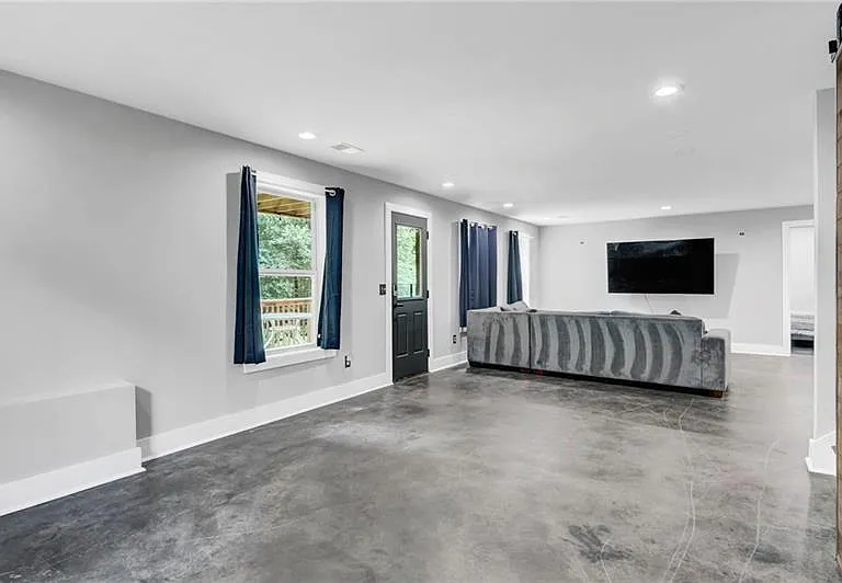 3355 E Gate Dr — Photo 48