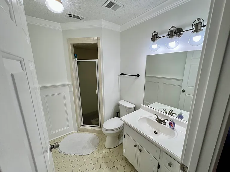 303 Telfair St — Photo 16