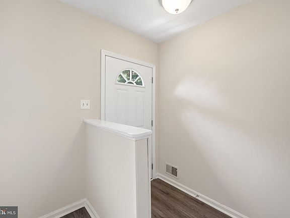 4th image of 8215 Virginia Ln