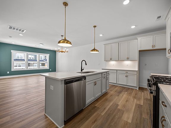 Kitchen, Dining Family Room