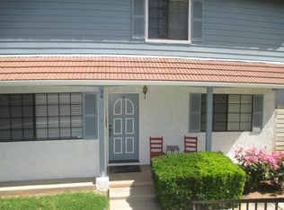 36 Dearborn Cir, Redlands, CA 92374