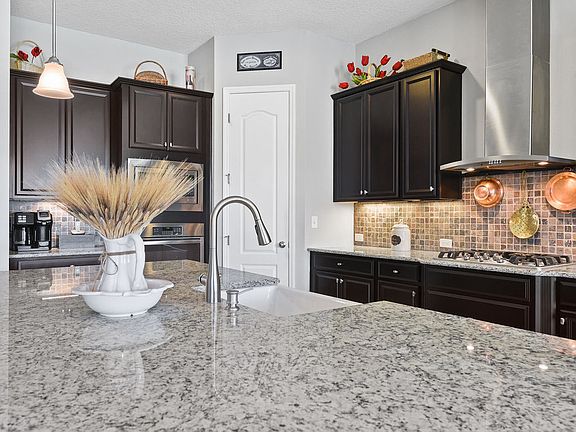 5th image of 428 Oxford Estates Way