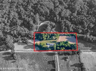 25561 Beltrees Rd, Dow, IL 62022