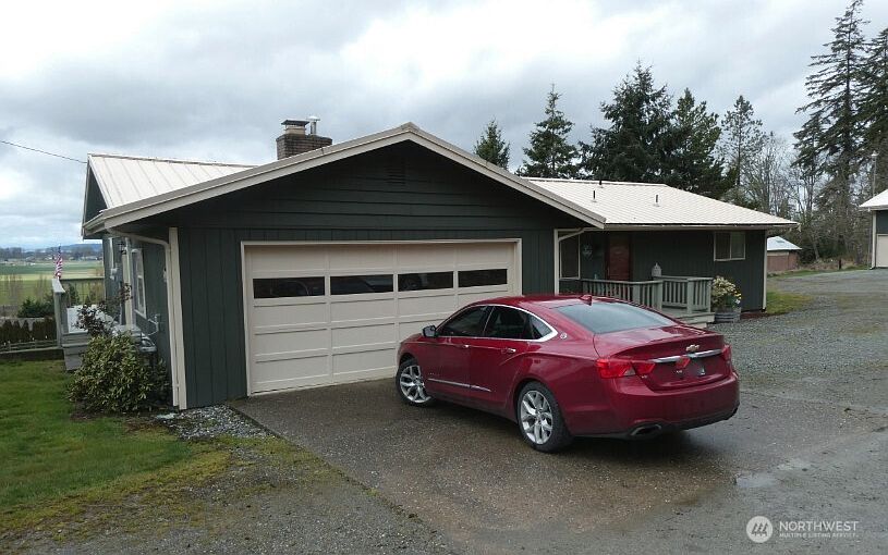 1st image of 20400 Spring Hill Lane