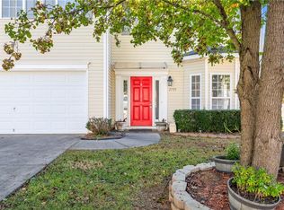 2755 Amesbury Rd, Winston Salem, NC 27103