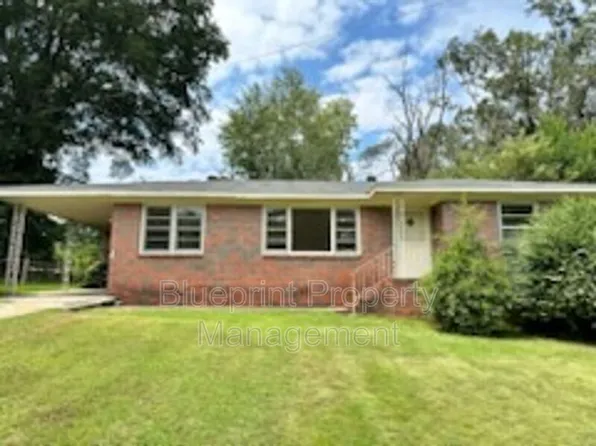 9836 Red Cliff Rd, Birmingham, AL 35215