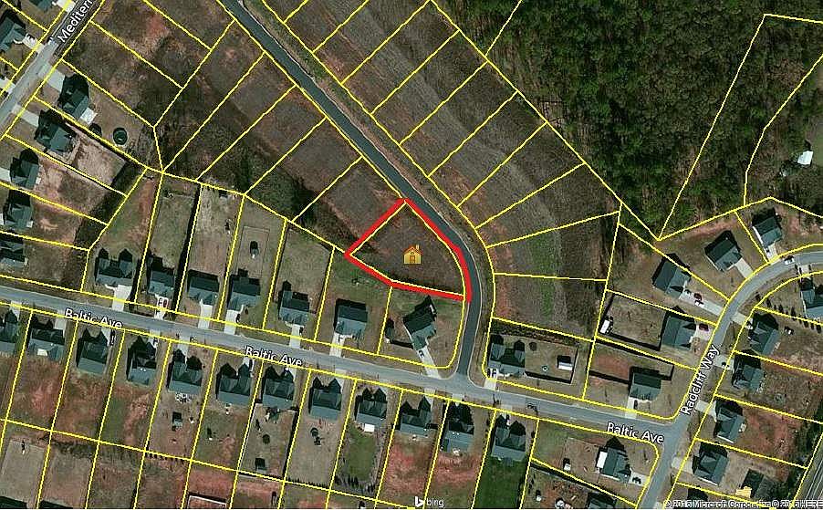 2nd image of 1011 St Charles Way