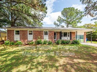 1054 Valley Rd, Charleston, SC 29412