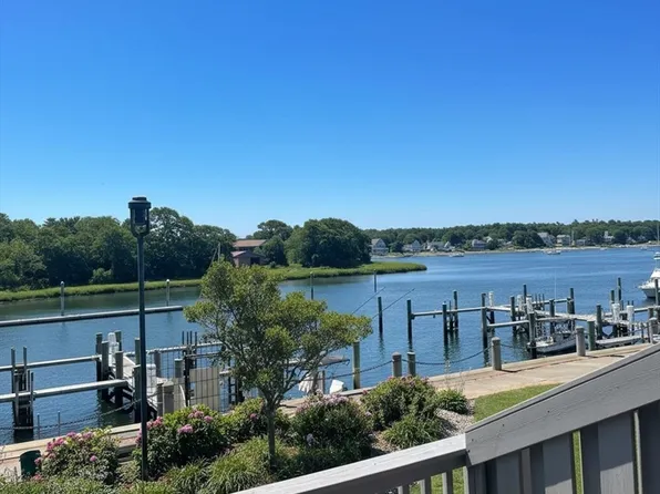 45 Main St #112, Wareham, MA 02571