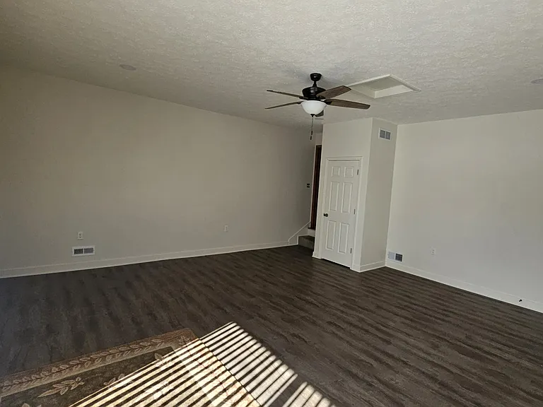 3824 E Diamond Ave — Photo 14