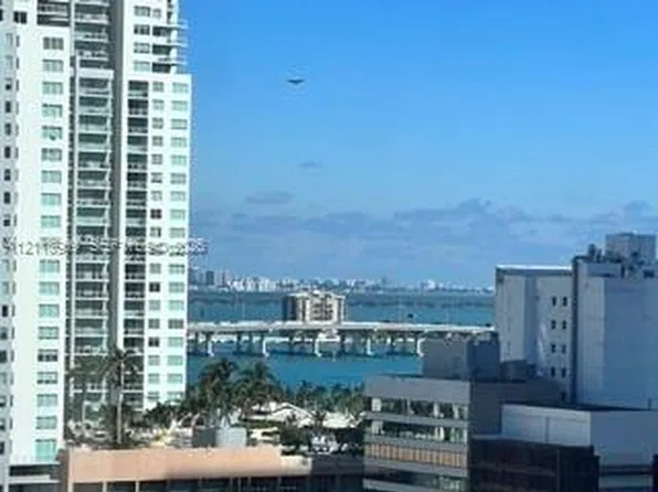 151 SE 1st St APT 1702, Miami, FL 33131