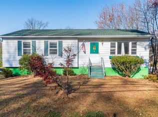 20 Quaker Hill Rd, Monroe, NY 10950